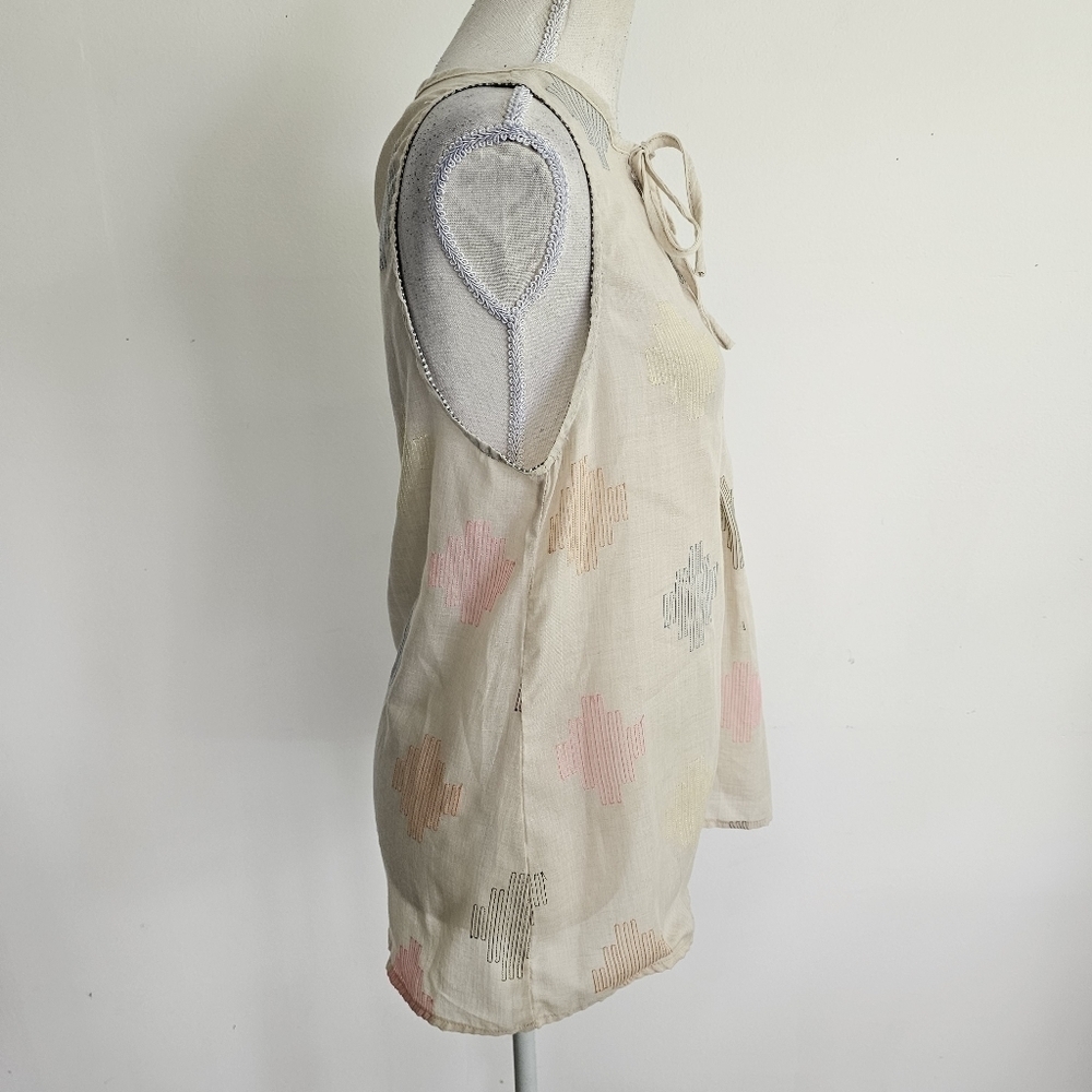 Dylan Thread Embroidered Button Tie Tank Top - Picture 7 of 9